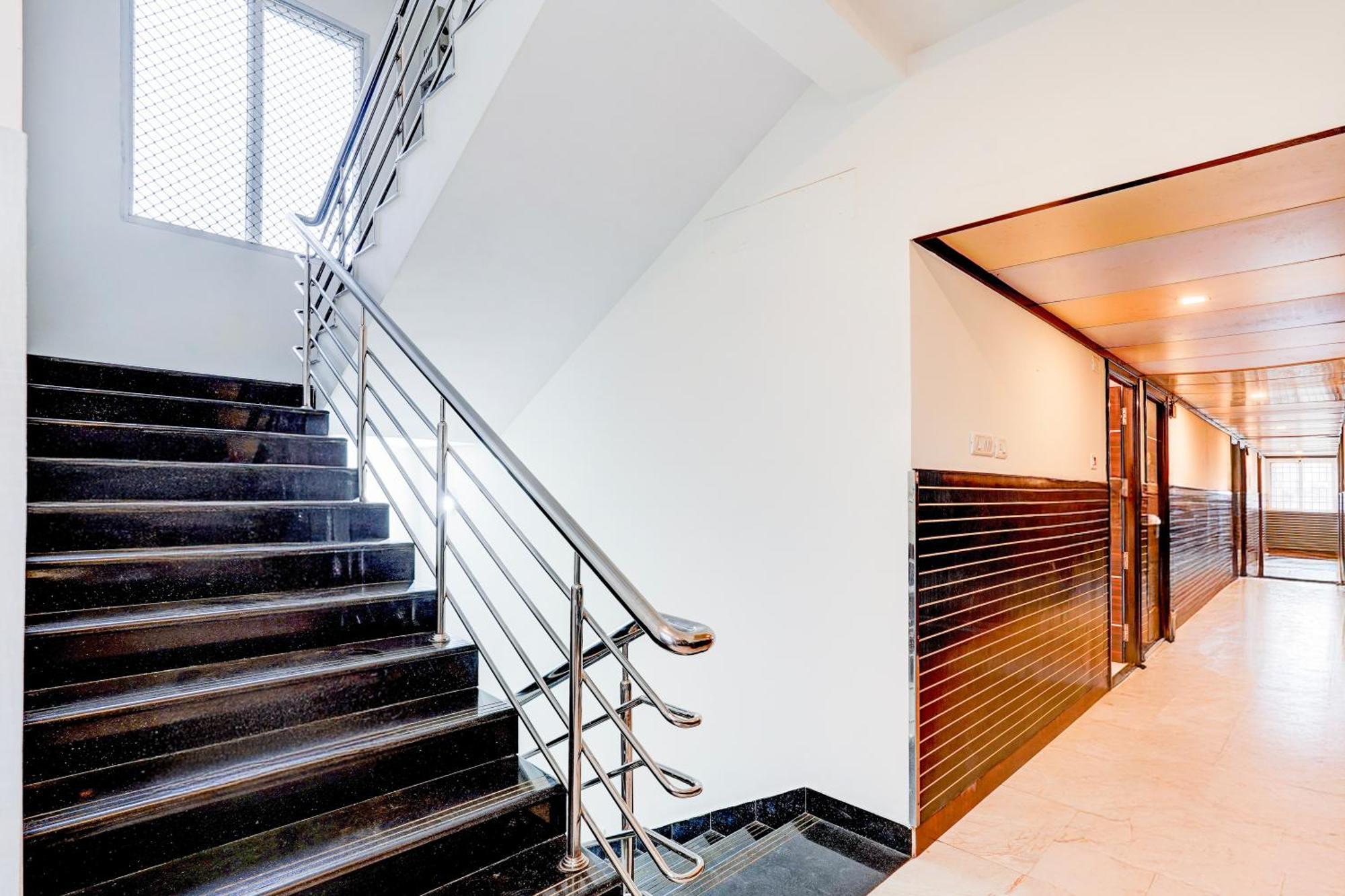 Super Townhouse Chennai Near Airport Formerly Sai Bala Budget Esterno foto