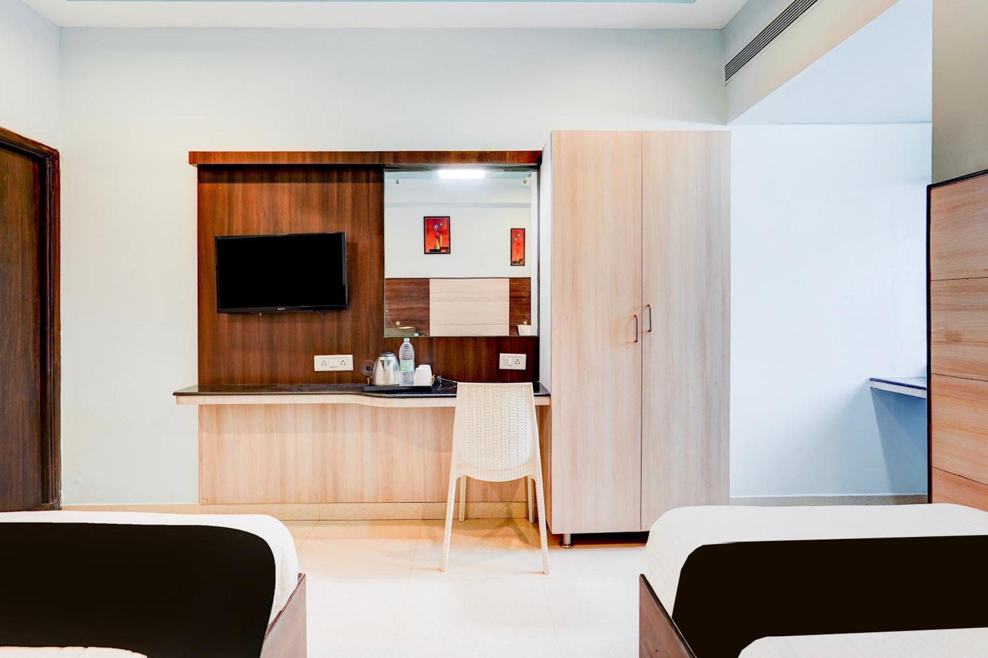 Super Townhouse Chennai Near Airport Formerly Sai Bala Budget Esterno foto