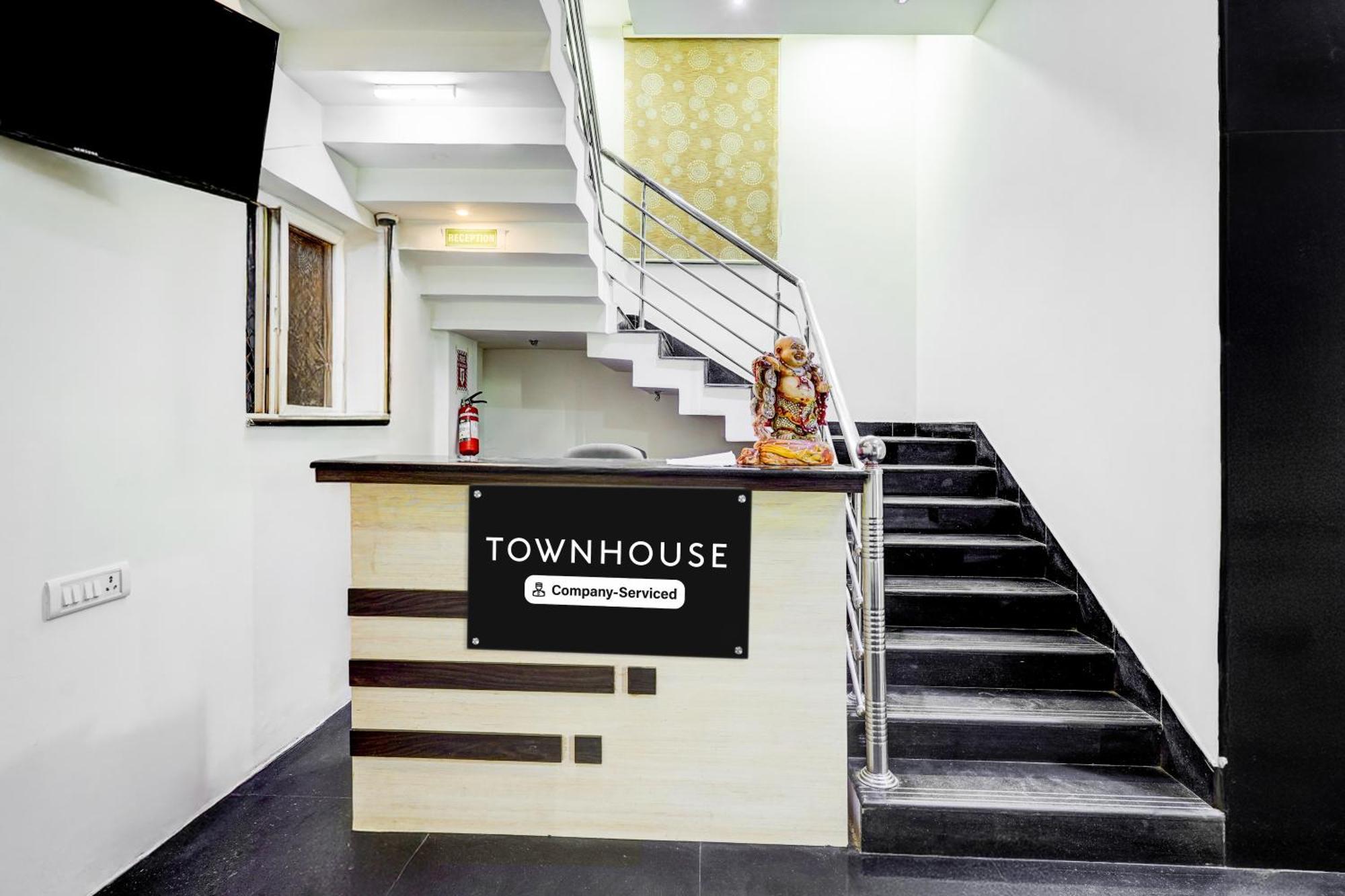 Super Townhouse Chennai Near Airport Formerly Sai Bala Budget Esterno foto